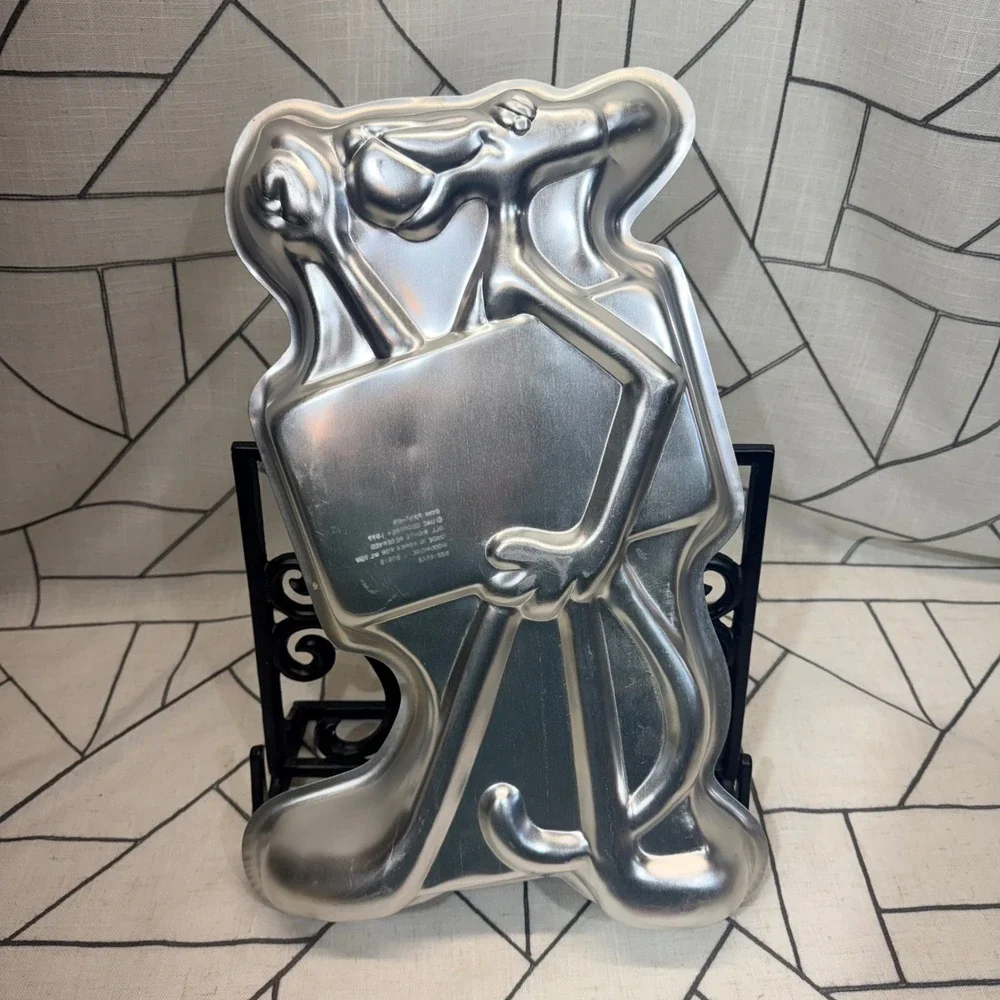 Wilton Pink Panther Cake Pan 17.5